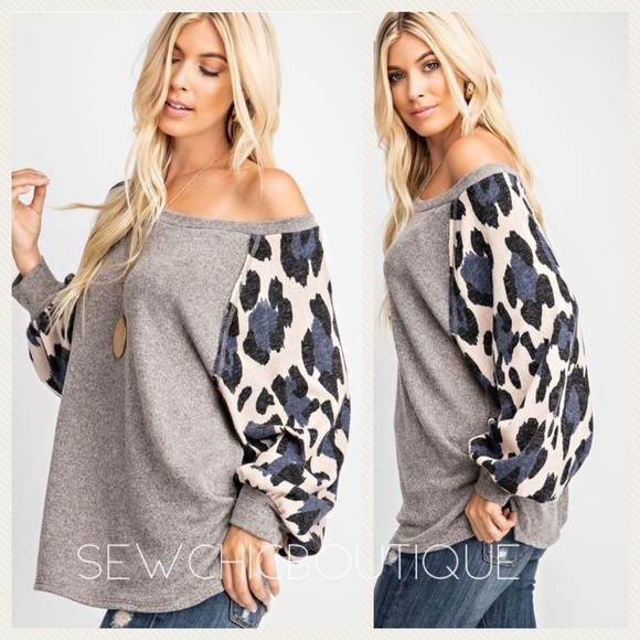 Two Tone Melange Soft Knit Top - Picture 3 of 7